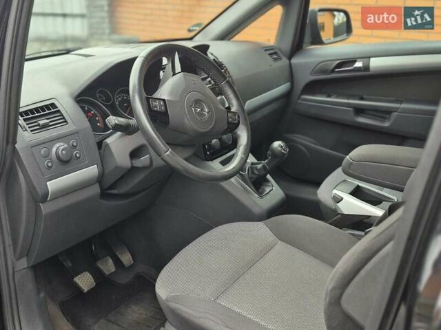 Чорний Опель Зафіра, об'ємом двигуна 1.8 л та пробігом 201 тис. км за 6990 $, фото 13 на Automoto.ua