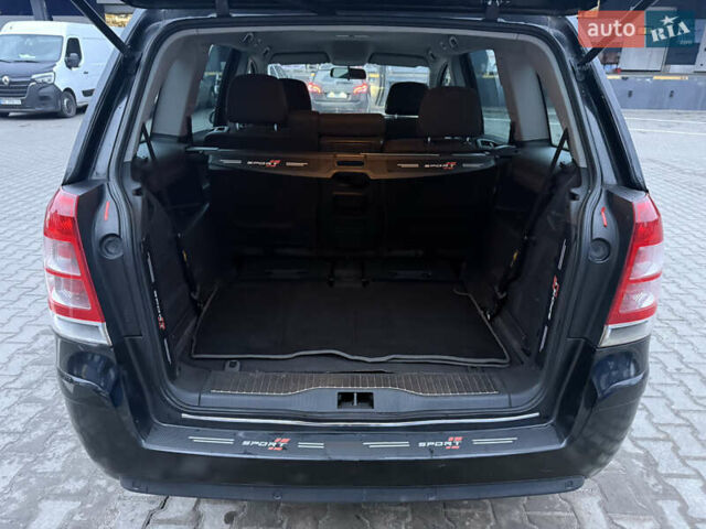 Черный Опель Зафира, объемом двигателя 1.8 л и пробегом 227 тыс. км за 5750 $, фото 21 на Automoto.ua