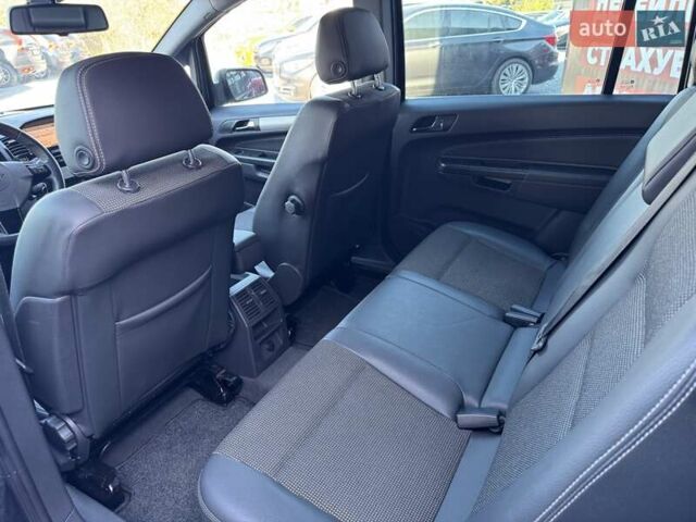 Опель Зафира 2010 в Стрые на Automoto.ua Черный Опель Зафира, объемом двигателя 1.7 л и пробегом 208 тыс. км за 7700 $, фото 7 на Automoto.ua