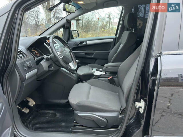 Черный Опель Зафира, объемом двигателя 1.91 л и пробегом 278 тыс. км за 6400 $, фото 23 на Automoto.ua