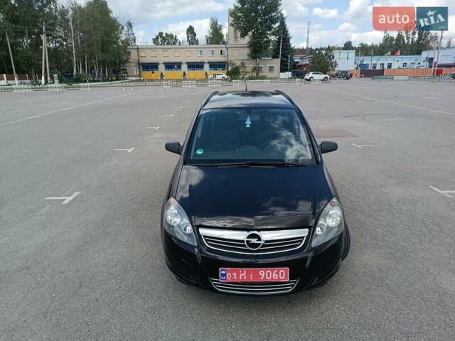 Черный Опель Зафира, объемом двигателя 0 л и пробегом 260 тыс. км за 5950 $, фото 3 на Automoto.ua