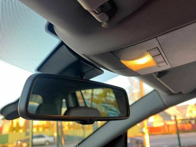 Черный Опель Зафира, объемом двигателя 1.7 л и пробегом 280 тыс. км за 7000 $, фото 18 на Automoto.ua