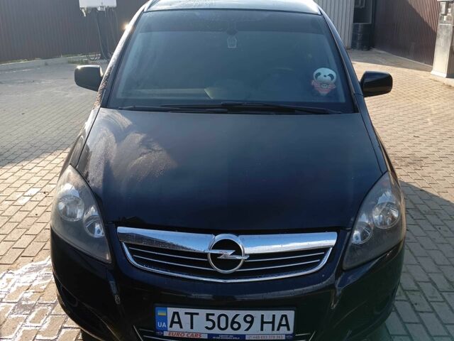 Опель Зафира 2010 в Верховине на Automoto.ua Черный Опель Зафира, объемом двигателя 1.7 л и пробегом 250 тыс. км за 6500 $, фото 14 на Automoto.ua