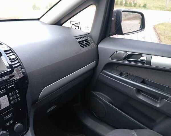 Чорний Опель Зафіра, об'ємом двигуна 1.8 л та пробігом 215 тис. км за 6500 $, фото 11 на Automoto.ua