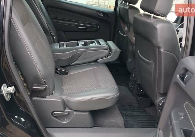 Черный Опель Зафира, объемом двигателя 1.6 л и пробегом 225 тыс. км за 6700 $, фото 29 на Automoto.ua