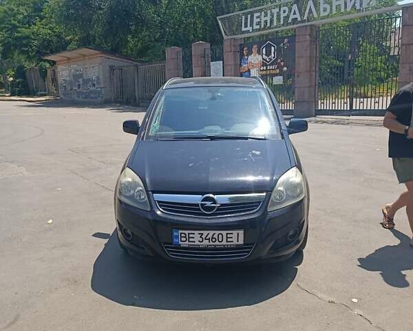 Черный Опель Зафира, объемом двигателя 1.69 л и пробегом 280 тыс. км за 7300 $, фото 2 на Automoto.ua