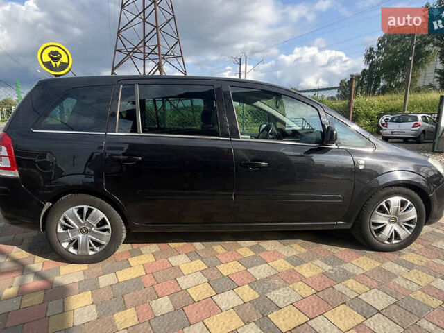 Опель Зафира 2010 в Стрые на Automoto.ua Черный Опель Зафира, объемом двигателя 1.7 л и пробегом 215 тыс. км за 7300 $, фото 7 на Automoto.ua