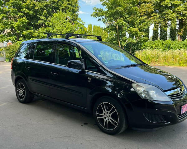 Черный Опель Зафира, объемом двигателя 1.8 л и пробегом 253 тыс. км за 7000 $, фото 17 на Automoto.ua