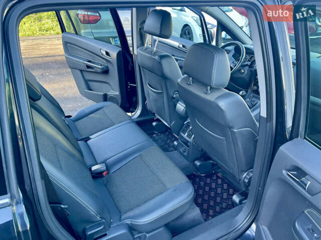 Опель Зафира 2010 в Трускавце на Automoto.ua Черный Опель Зафира, объемом двигателя 1.7 л и пробегом 312 тыс. км за 6499 $, фото 30 на Automoto.ua