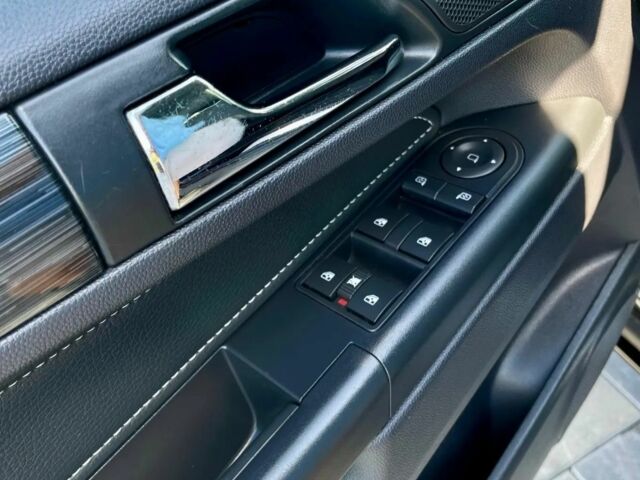 Чорний Опель Зафіра, об'ємом двигуна 1.9 л та пробігом 182 тис. км за 2300 $, фото 16 на Automoto.ua