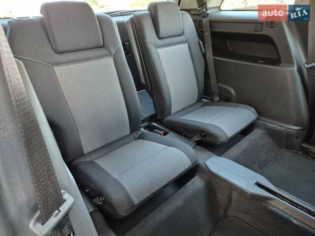 Черный Опель Зафира, объемом двигателя 2.2 л и пробегом 165 тыс. км за 8699 $, фото 27 на Automoto.ua