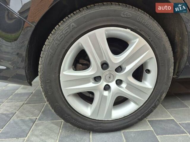 Чорний Опель Зафіра, об'ємом двигуна 1.8 л та пробігом 201 тис. км за 6990 $, фото 32 на Automoto.ua