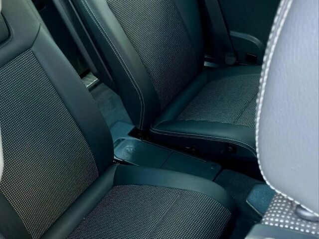 Чорний Опель Зафіра, об'ємом двигуна 1.9 л та пробігом 182 тис. км за 2300 $, фото 11 на Automoto.ua