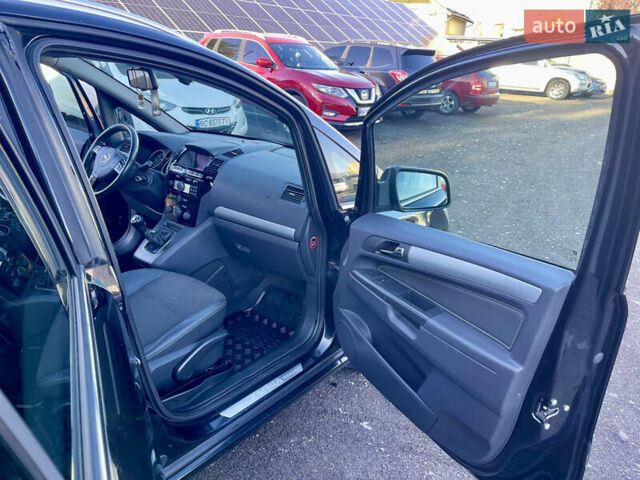 Опель Зафира 2010 в Трускавце на Automoto.ua Черный Опель Зафира, объемом двигателя 1.7 л и пробегом 312 тыс. км за 6499 $, фото 32 на Automoto.ua