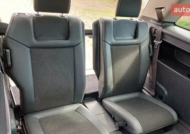 Черный Опель Зафира, объемом двигателя 1.6 л и пробегом 225 тыс. км за 6700 $, фото 33 на Automoto.ua