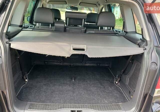 Черный Опель Зафира, объемом двигателя 1.6 л и пробегом 225 тыс. км за 6700 $, фото 34 на Automoto.ua