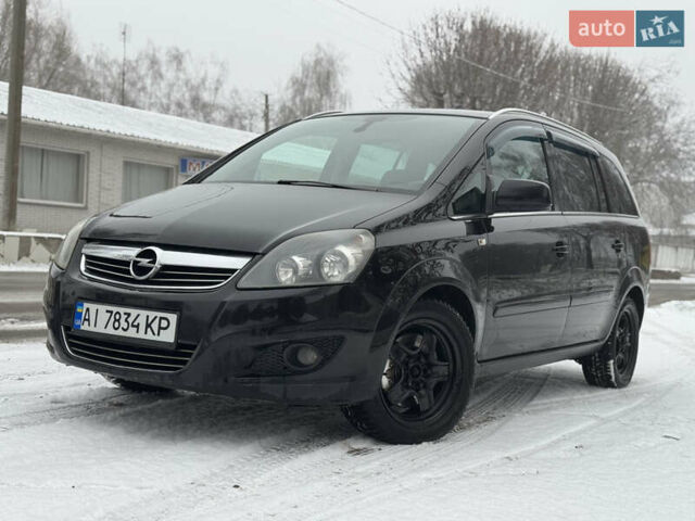 Черный Опель Зафира, объемом двигателя 1.7 л и пробегом 244 тыс. км за 7499 $, фото 18 на Automoto.ua