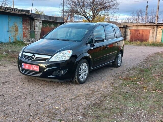 Черный Опель Зафира, объемом двигателя 0 л и пробегом 225 тыс. км за 6600 $, фото 5 на Automoto.ua