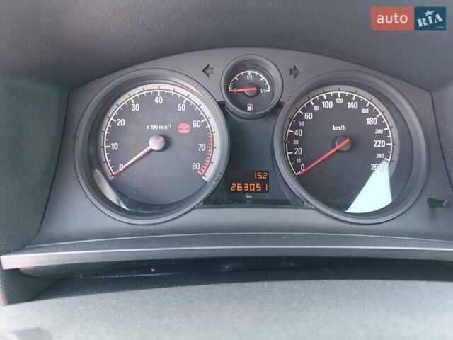 Черный Опель Зафира, объемом двигателя 0 л и пробегом 260 тыс. км за 5950 $, фото 27 на Automoto.ua