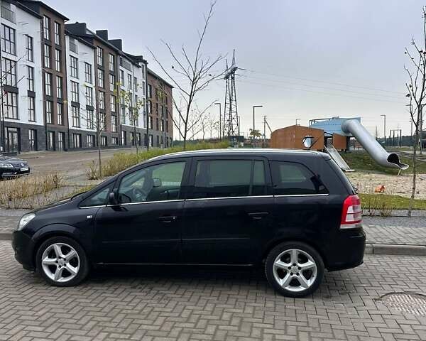 Чорний Опель Зафіра, об'ємом двигуна 1.8 л та пробігом 220 тис. км за 7000 $, фото 9 на Automoto.ua