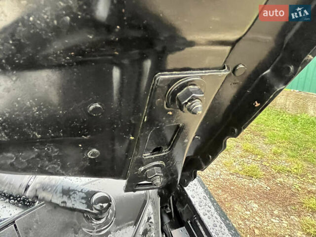 Черный Опель Зафира, объемом двигателя 1.7 л и пробегом 215 тыс. км за 6999 $, фото 20 на Automoto.ua