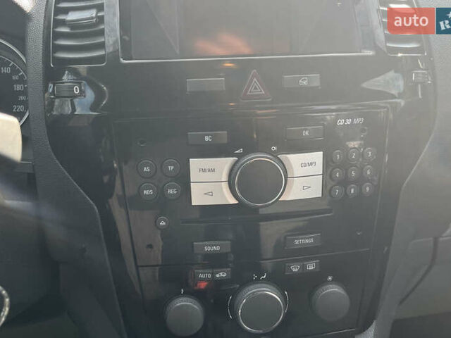 Опель Зафира 2010 в Стрые на Automoto.ua Черный Опель Зафира, объемом двигателя 1.7 л и пробегом 215 тыс. км за 7300 $, фото 22 на Automoto.ua