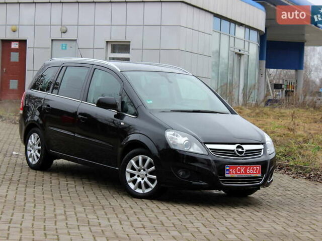 Черный Опель Зафира, объемом двигателя 1.8 л и пробегом 220 тыс. км за 7499 $, фото 1 на Automoto.ua