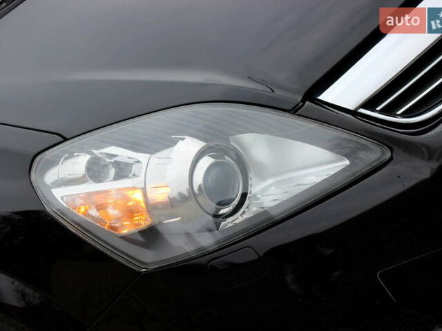 Черный Опель Зафира, объемом двигателя 1.8 л и пробегом 220 тыс. км за 7499 $, фото 16 на Automoto.ua