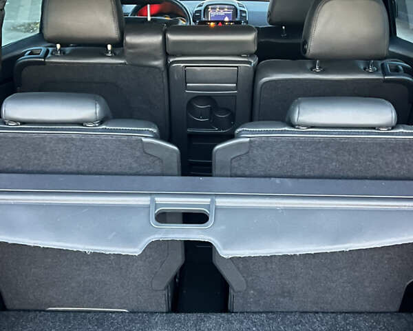 Черный Опель Зафира, объемом двигателя 1.7 л и пробегом 206 тыс. км за 8300 $, фото 11 на Automoto.ua