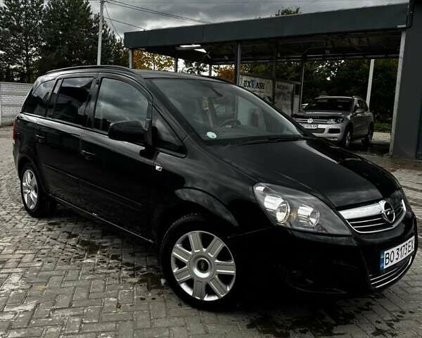Черный Опель Зафира, объемом двигателя 1.7 л и пробегом 262 тыс. км за 6900 $, фото 1 на Automoto.ua