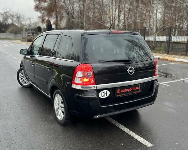 Черный Опель Зафира, объемом двигателя 1.8 л и пробегом 166 тыс. км за 7999 $, фото 8 на Automoto.ua