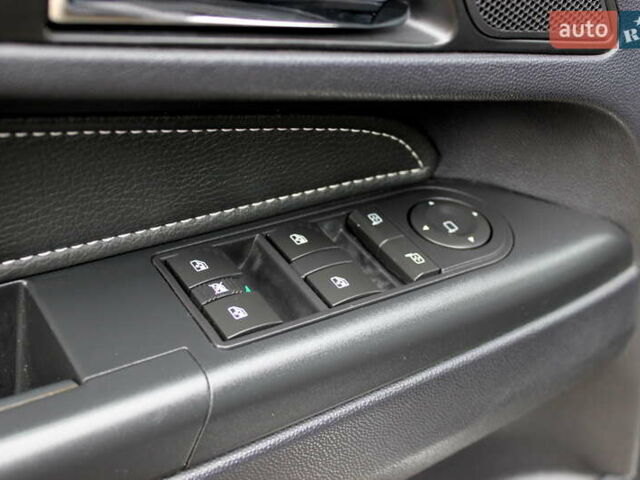 Черный Опель Зафира, объемом двигателя 1.8 л и пробегом 220 тыс. км за 7499 $, фото 32 на Automoto.ua