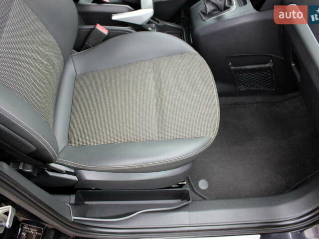 Черный Опель Зафира, объемом двигателя 1.8 л и пробегом 220 тыс. км за 7499 $, фото 53 на Automoto.ua