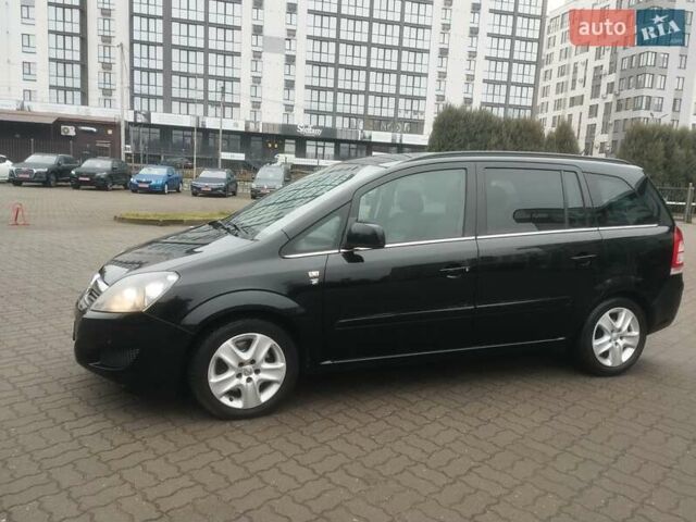 Черный Опель Зафира, объемом двигателя 1.7 л и пробегом 244 тыс. км за 7650 $, фото 56 на Automoto.ua