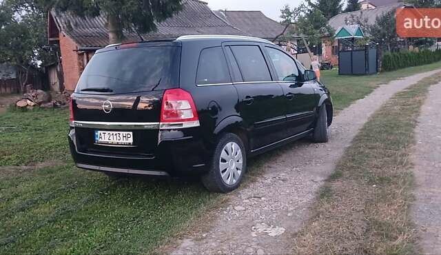 Чорний Опель Зафіра, об'ємом двигуна 1.7 л та пробігом 215 тис. км за 7500 $, фото 8 на Automoto.ua