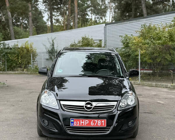 Черный Опель Зафира, объемом двигателя 1.6 л и пробегом 177 тыс. км за 7700 $, фото 3 на Automoto.ua