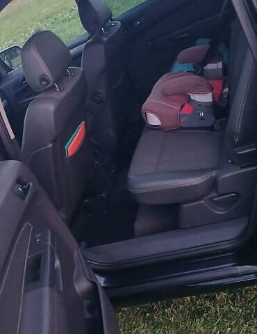 Чорний Опель Зафіра, об'ємом двигуна 1.7 л та пробігом 215 тис. км за 7500 $, фото 3 на Automoto.ua