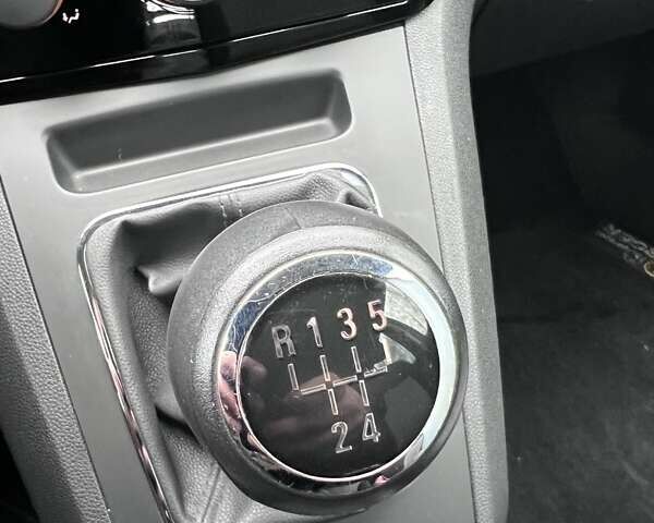 Черный Опель Зафира, объемом двигателя 1.8 л и пробегом 166 тыс. км за 7999 $, фото 33 на Automoto.ua