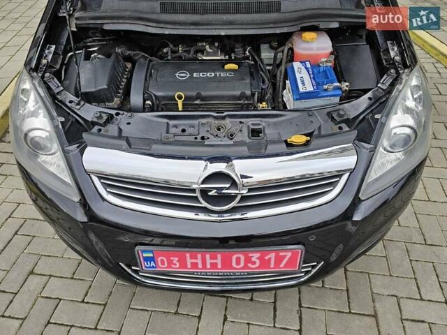 Чорний Опель Зафіра, об'ємом двигуна 1.8 л та пробігом 155 тис. км за 7490 $, фото 23 на Automoto.ua