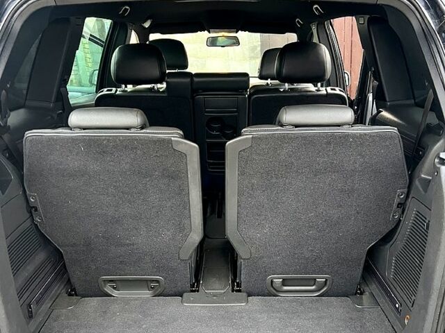 Чорний Опель Зафіра, об'ємом двигуна 1.9 л та пробігом 300 тис. км за 7500 $, фото 4 на Automoto.ua