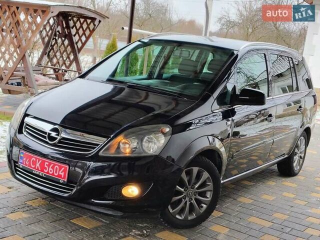 Черный Опель Зафира, объемом двигателя 1.6 л и пробегом 245 тыс. км за 5800 $, фото 4 на Automoto.ua