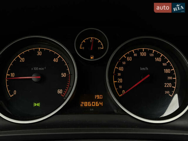 Черный Опель Зафира, объемом двигателя 0 л и пробегом 287 тыс. км за 6999 $, фото 10 на Automoto.ua