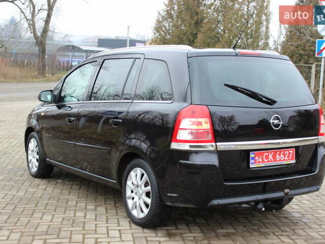 Черный Опель Зафира, объемом двигателя 1.8 л и пробегом 220 тыс. км за 7499 $, фото 25 на Automoto.ua