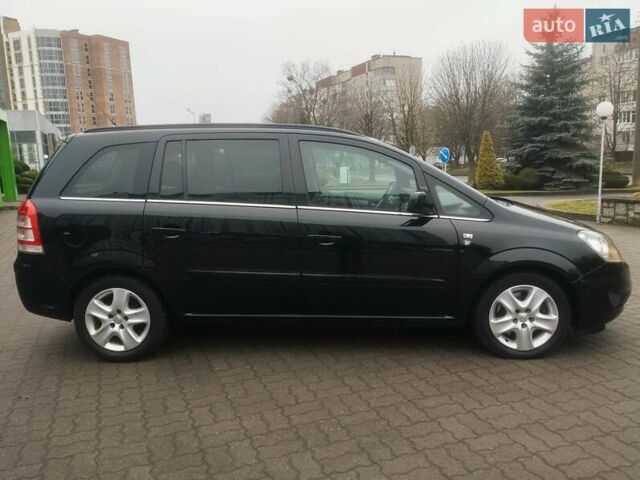 Черный Опель Зафира, объемом двигателя 1.7 л и пробегом 244 тыс. км за 7650 $, фото 12 на Automoto.ua