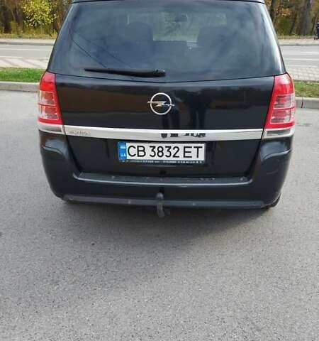 Черный Опель Зафира, объемом двигателя 1.8 л и пробегом 204 тыс. км за 7800 $, фото 7 на Automoto.ua