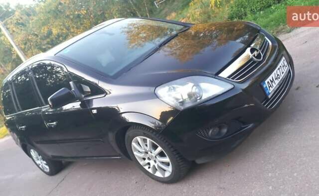 Опель Зафира 2011 в Житомире на Automoto.ua Черный Опель Зафира, объемом двигателя 1.69 л и пробегом 191 тыс. км за 6500 $, фото 1 на Automoto.ua