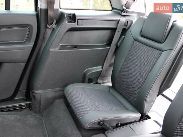 Черный Опель Зафира, объемом двигателя 1.8 л и пробегом 220 тыс. км за 7499 $, фото 81 на Automoto.ua