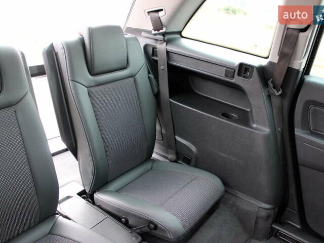 Черный Опель Зафира, объемом двигателя 1.8 л и пробегом 220 тыс. км за 7499 $, фото 79 на Automoto.ua