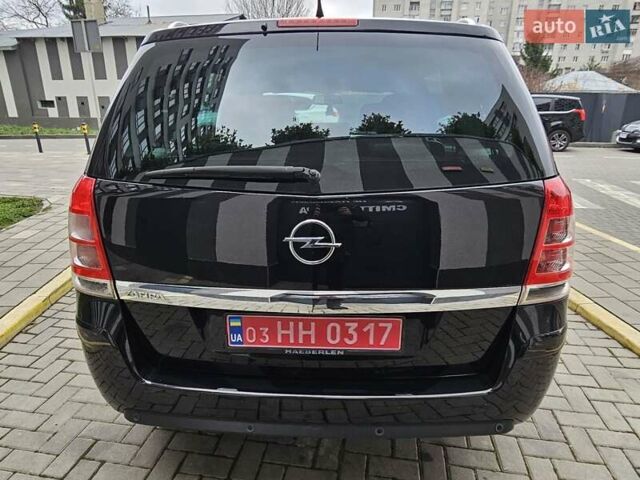 Чорний Опель Зафіра, об'ємом двигуна 1.8 л та пробігом 155 тис. км за 7490 $, фото 8 на Automoto.ua