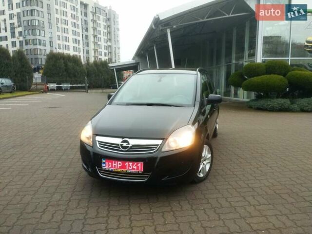 Черный Опель Зафира, объемом двигателя 1.7 л и пробегом 244 тыс. км за 7650 $, фото 63 на Automoto.ua